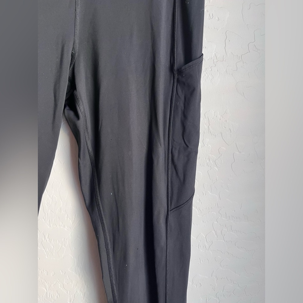 Lululemon Fast and Free leggings - Picture 8 of 13